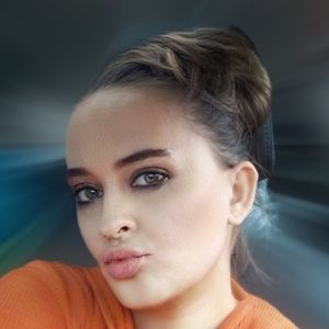 Meet your Posher, Sabrina